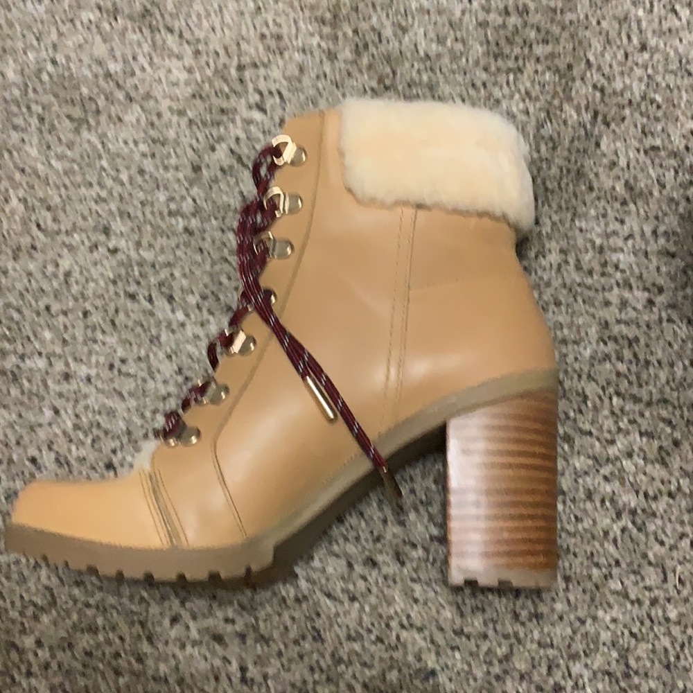 True Ivy boot - Picture 2 of 5